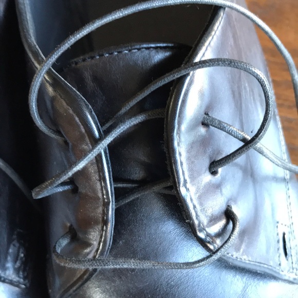 Hugo Boss Italian charcoal leather  lace up shoes - Picture 8 of 10